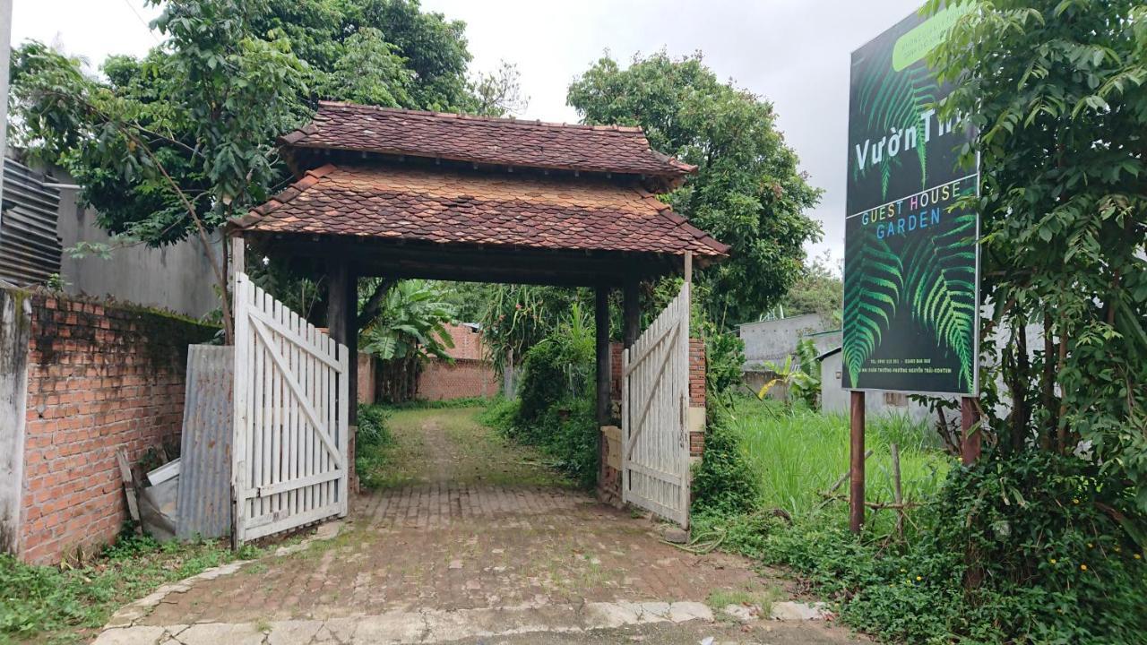 Vuonthuguesthousegarden Kon Tum Esterno foto