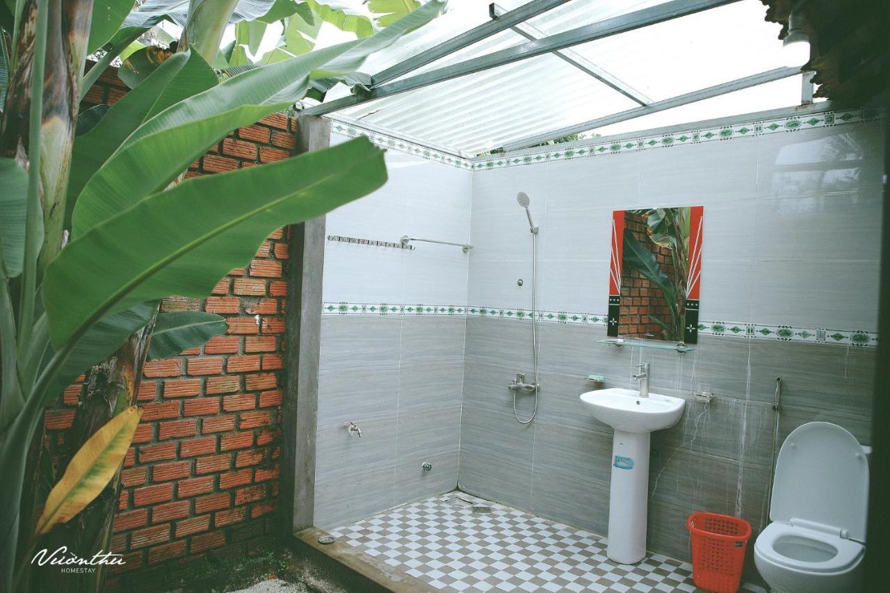Vuonthuguesthousegarden Kon Tum Esterno foto